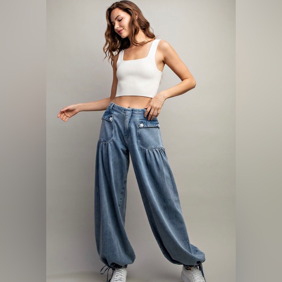 *LAST ONE* Denim Wide leg Cinch Pants - Picture 1 of 13